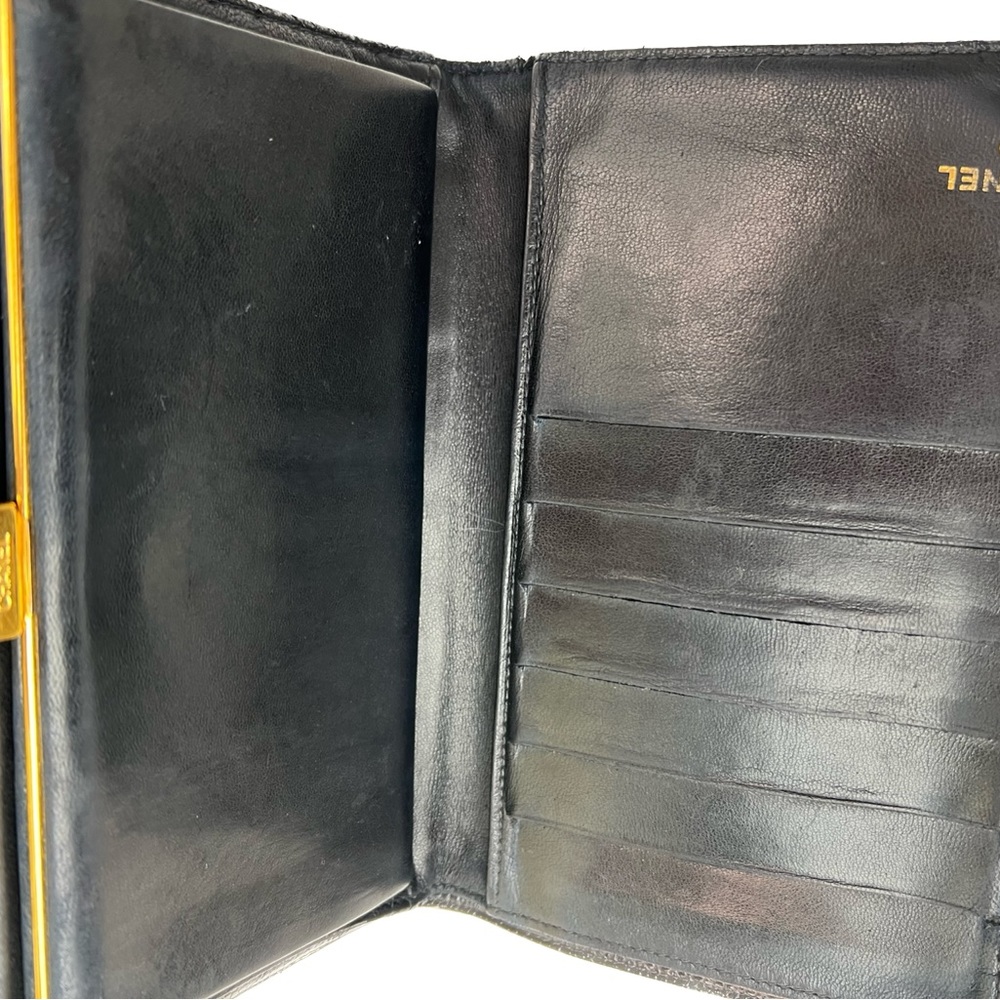💯 Authentic Chanel Caviar Leather CC Logo long Wallet - Picture 3 of 4